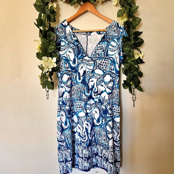 Lilly Pulitzer Sophiletta Dress Keep on Trunkin Elephant UPF 50 Shift Medium - Picture 5 of 13